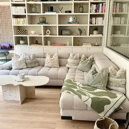 Le Cocon Des Sablons - Tour Eiffel Champs Elysees Apartment